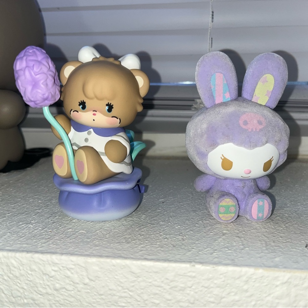 Kuromi and Mikko figures
